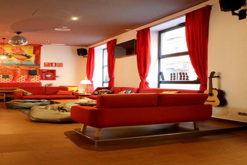 Hostal Apolo Мадрид Экстерьер фото