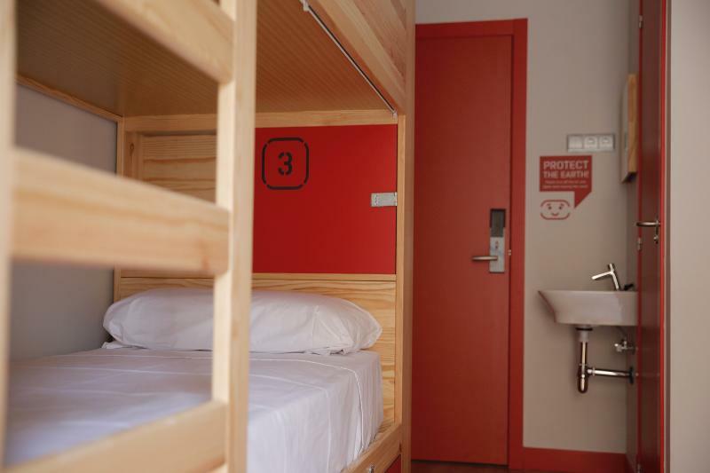 Hostal Apolo Мадрид Экстерьер фото