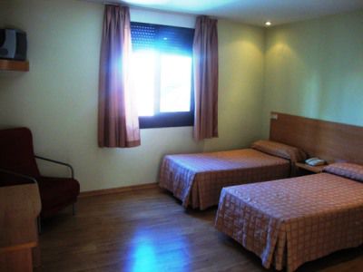 Hostal Apolo Мадрид Номер фото